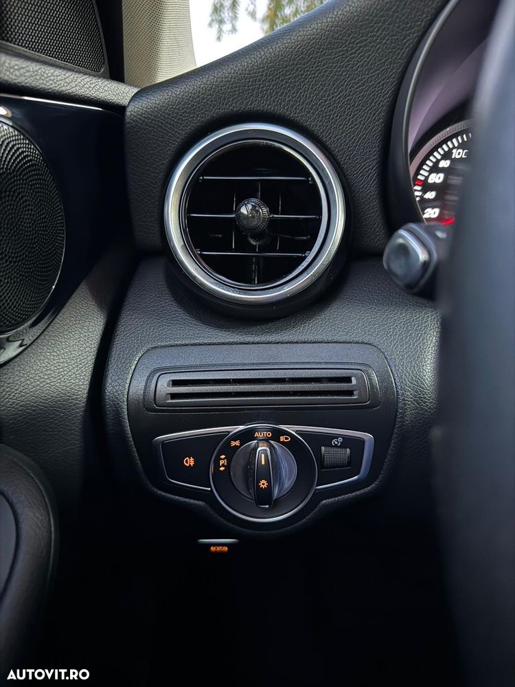 Mercedes-Benz C - 16