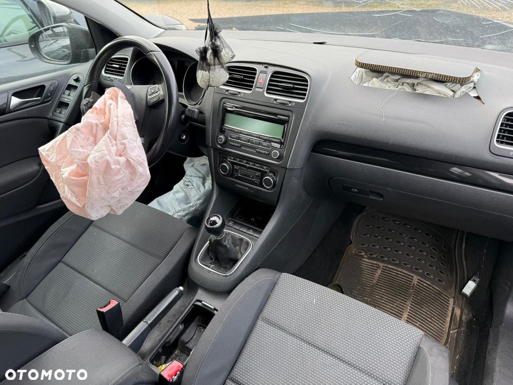 Volkswagen Golf 2.0 TDI Comfortline - 11