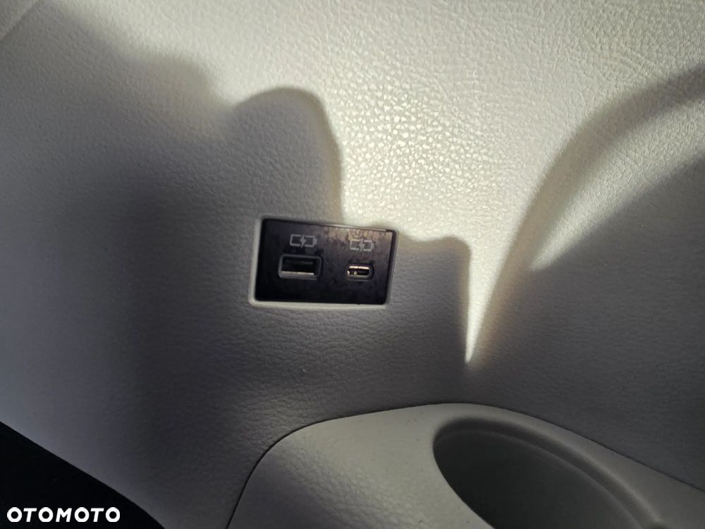 Toyota Sienna - 11