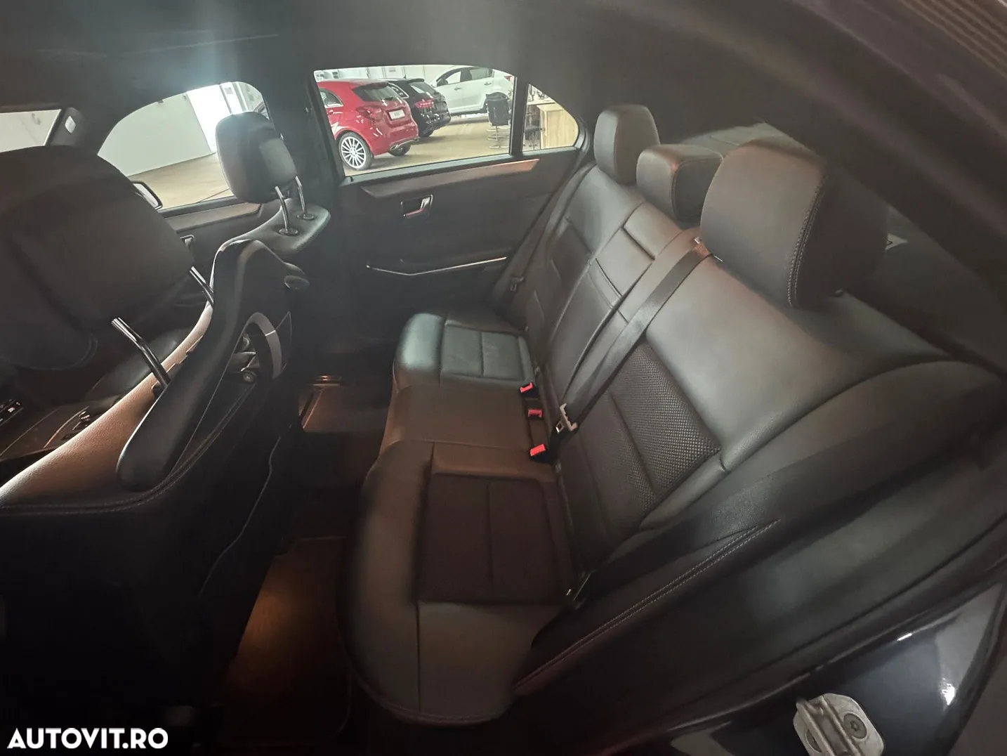 Mercedes-Benz E 220 BlueTEC Aut. - 16