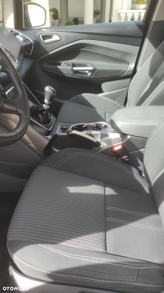 Ford C-MAX - 17