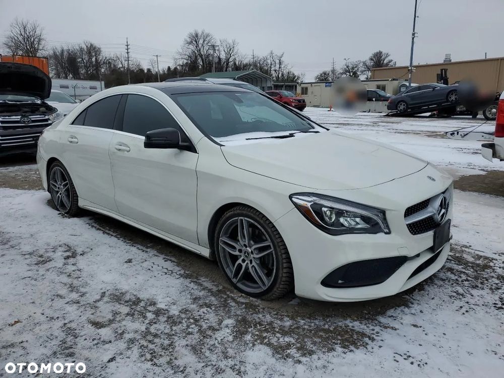 Mercedes-Benz CLA 250 4-Matic - 2
