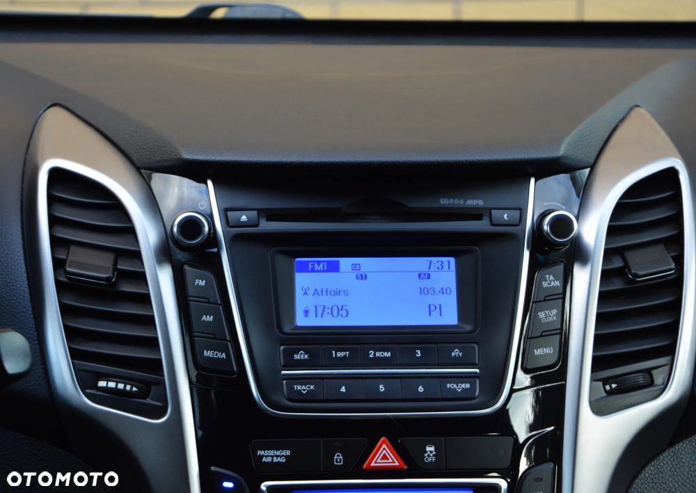Hyundai i30 1.4 Premium - 9