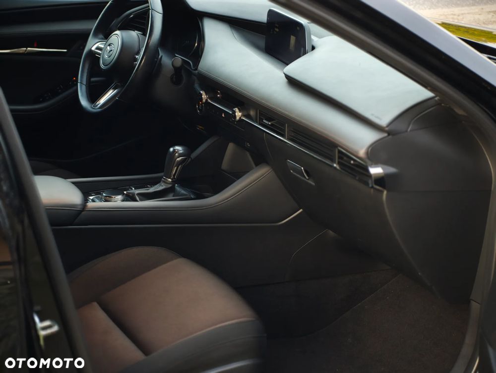 Mazda 3 - 11