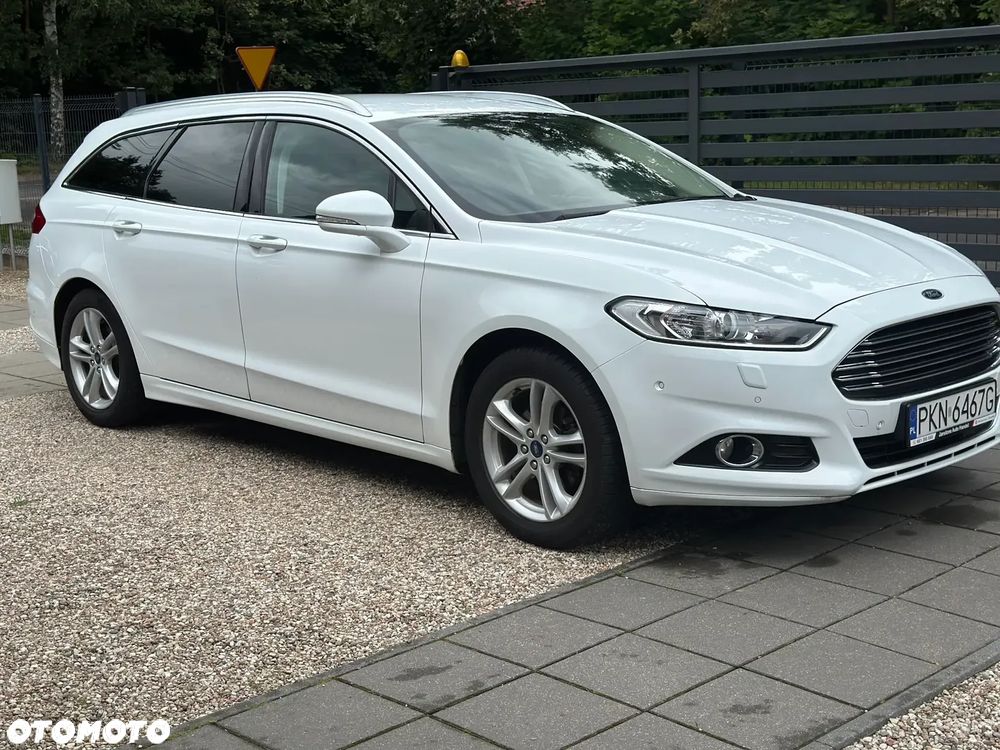 Ford Mondeo 2.0 TDCi Titanium PowerShift - 11