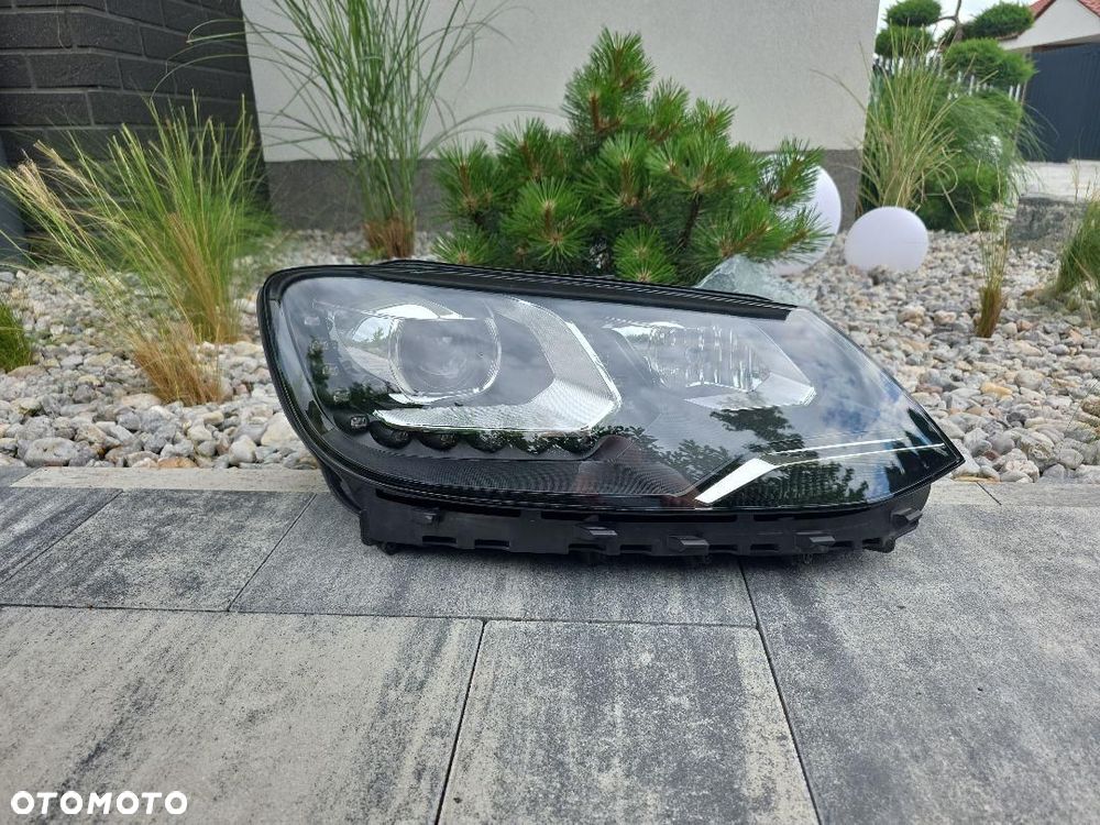 VW SHARAN 7N1 Lampa prawa przód Bi-Xenon Dynamic Led 7N1941752B Skrętna - 1