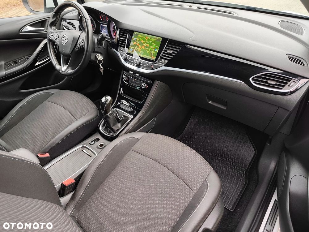 Opel Astra 1.4 Turbo Innovation - 16