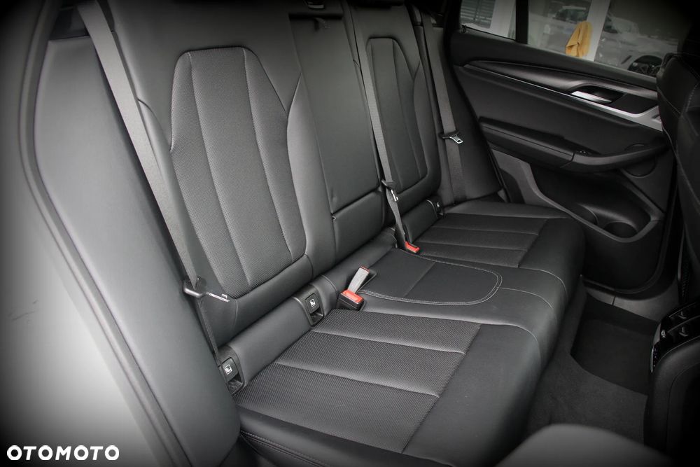 BMW X3 xDrive30e M Sport - 17