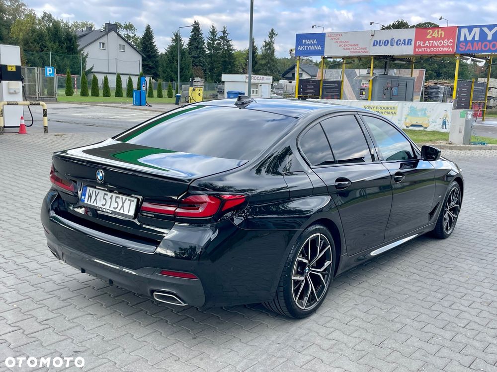 BMW Seria 5 520i mHEV M Sport sport - 9