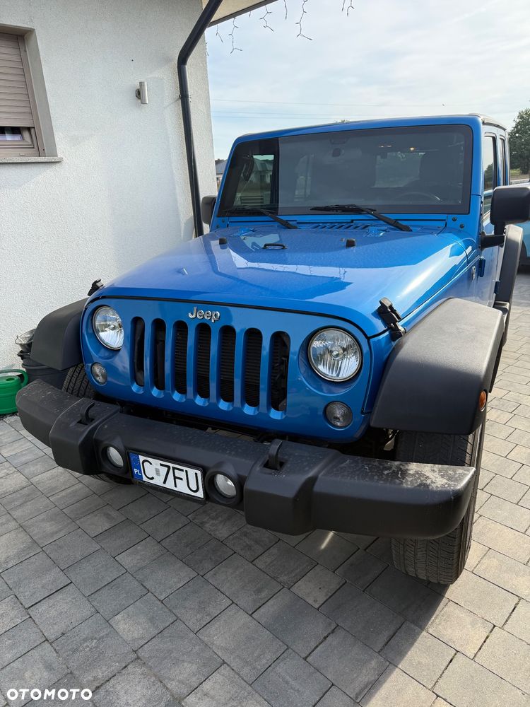Jeep Wrangler - 2