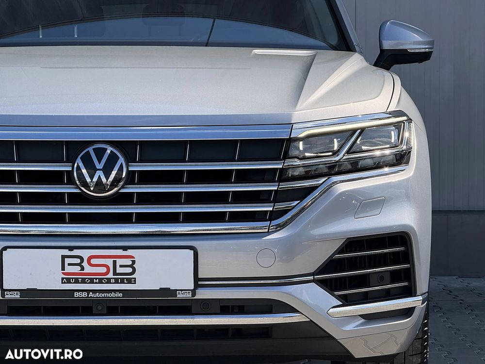 Volkswagen Touareg V6 e-Hybrid OPF 4Motion Aut. Elegance FINAL EDITION - 13
