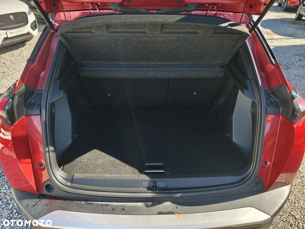 Peugeot 2008 PureTech 130 GT Pack - 8