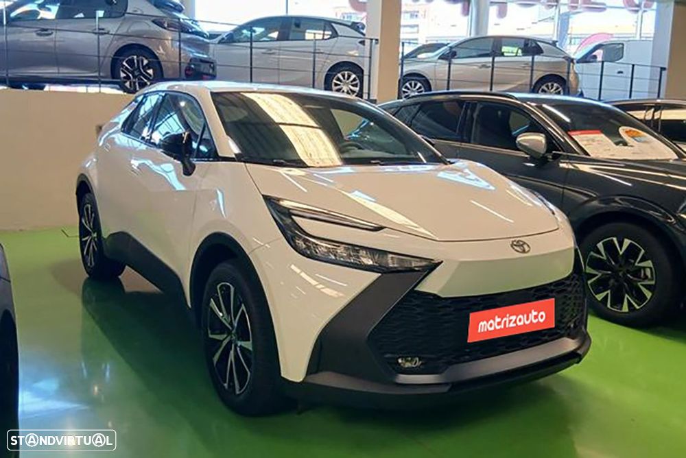Toyota C-HR 2.0 Flow - 1