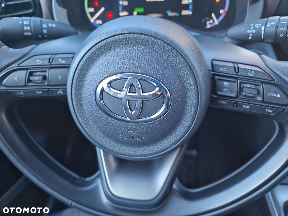 Toyota Yaris Cross Hybrid 1.5 Executive - 23