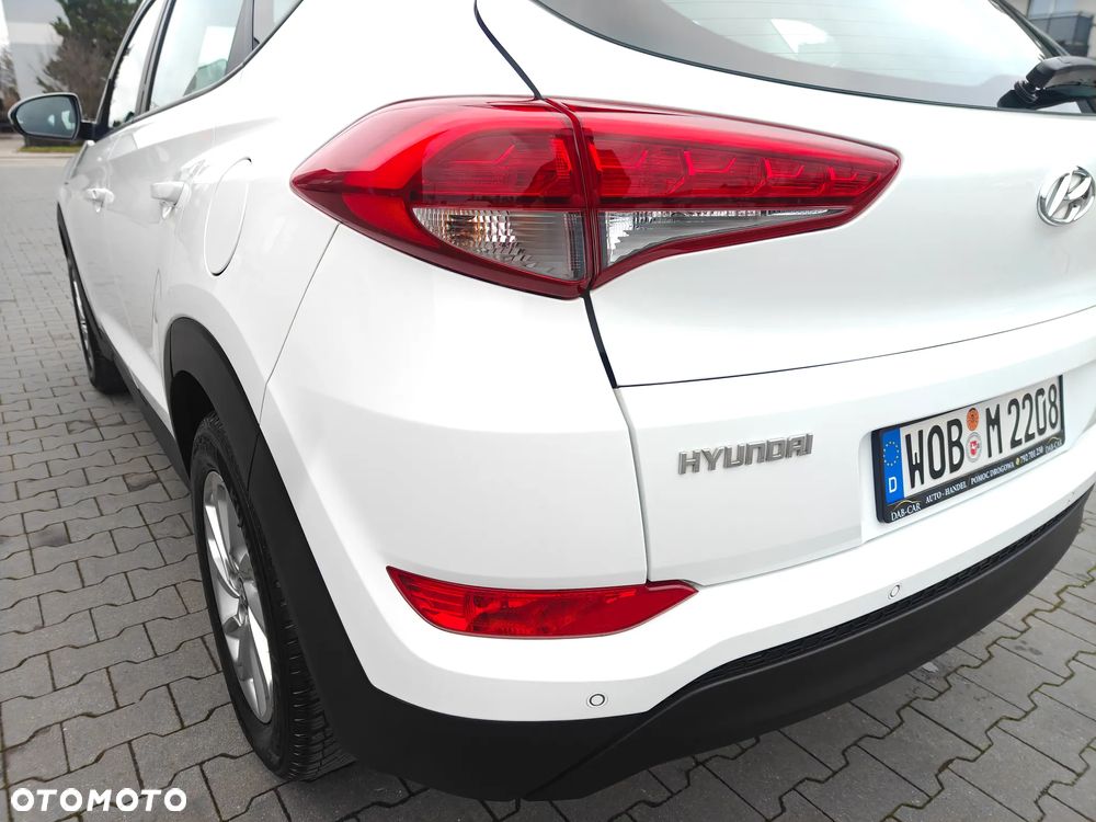 Hyundai Tucson blue 1.7 CRDi 2WD DCT Premium - 19