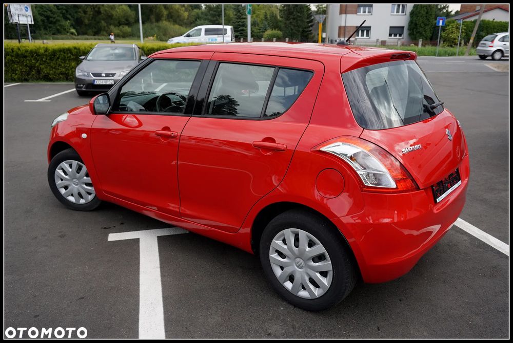 Suzuki Swift 1.2 Comfort Plus - 3
