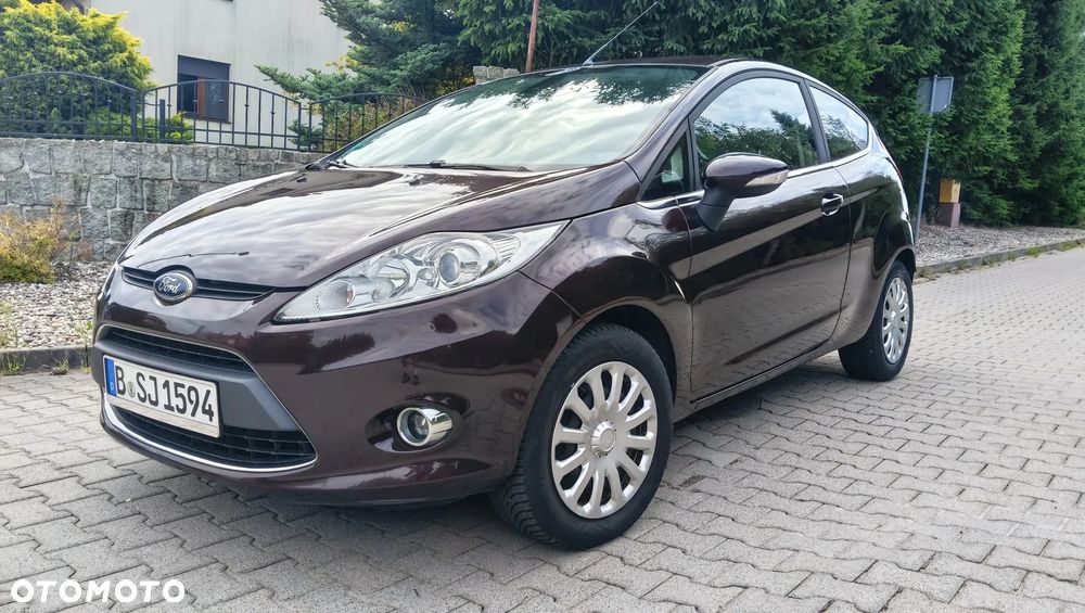 Ford Fiesta 1.25 Celebration - 1