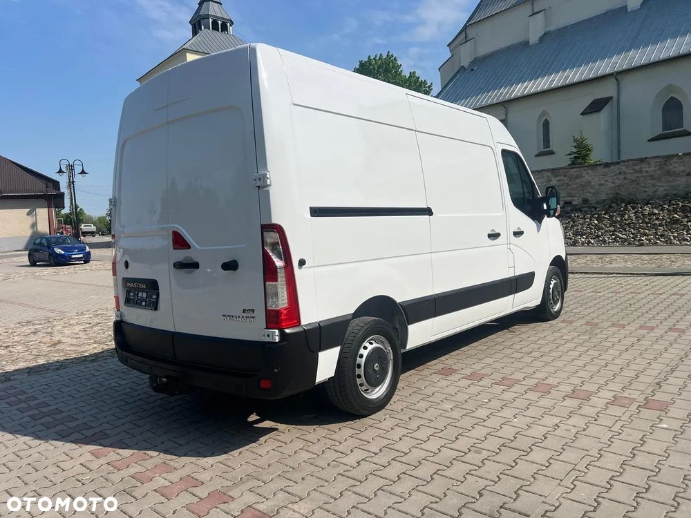 Renault Master 2.3 DCI / 136 KM / L2H2 / - 6