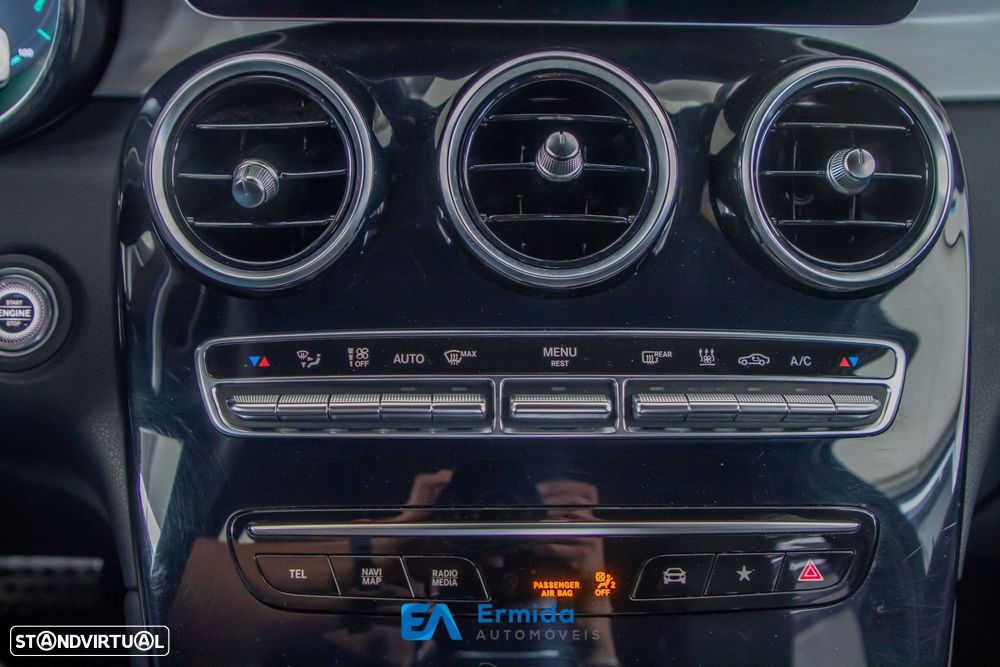 Mercedes-Benz GLC 300 - 53