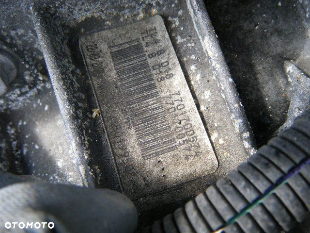 SKRZYNIA BIEGÓW RENAULT SCENIC III 1.5 DCI TL4B018 - 2