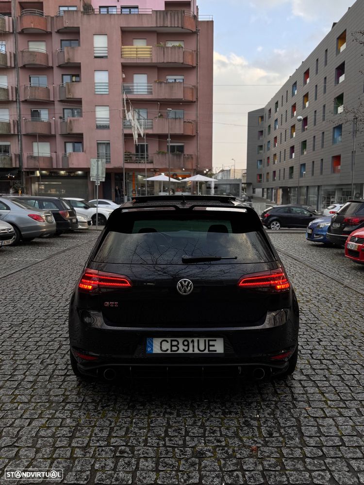 VW Golf 2.0 TSi GTi DSG Performance - 10