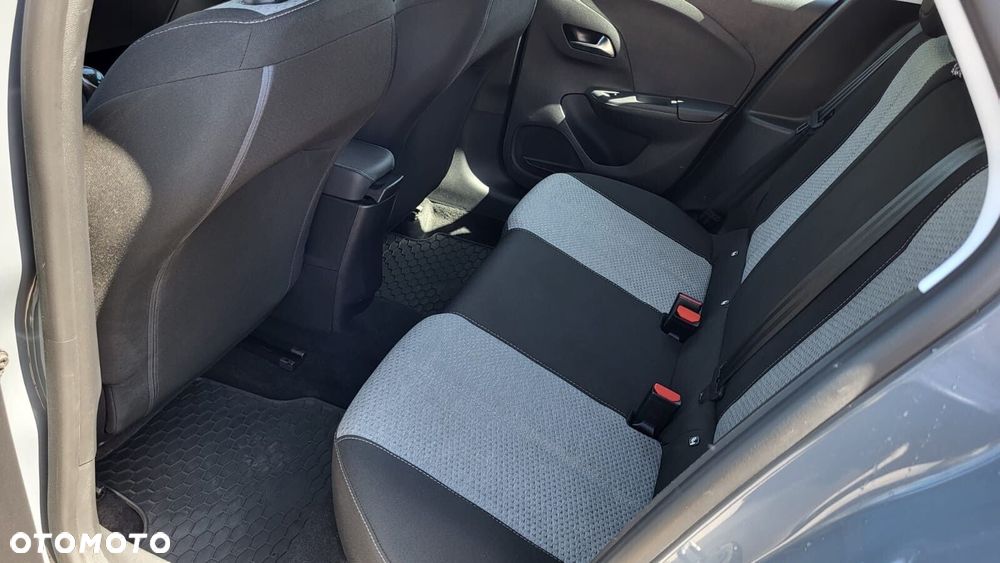 Opel Corsa - 12