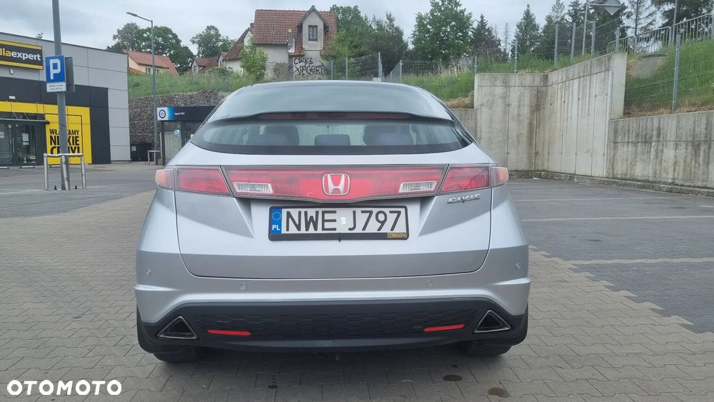 Honda Civic 1.8 Sport - 6