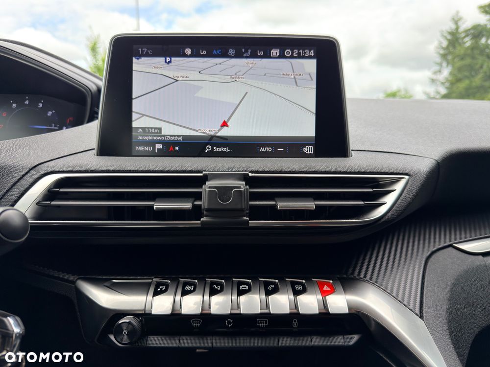 Peugeot 3008 PureTech 130 Stop & Start GPF EAT8 Allure Business-Paket - 34