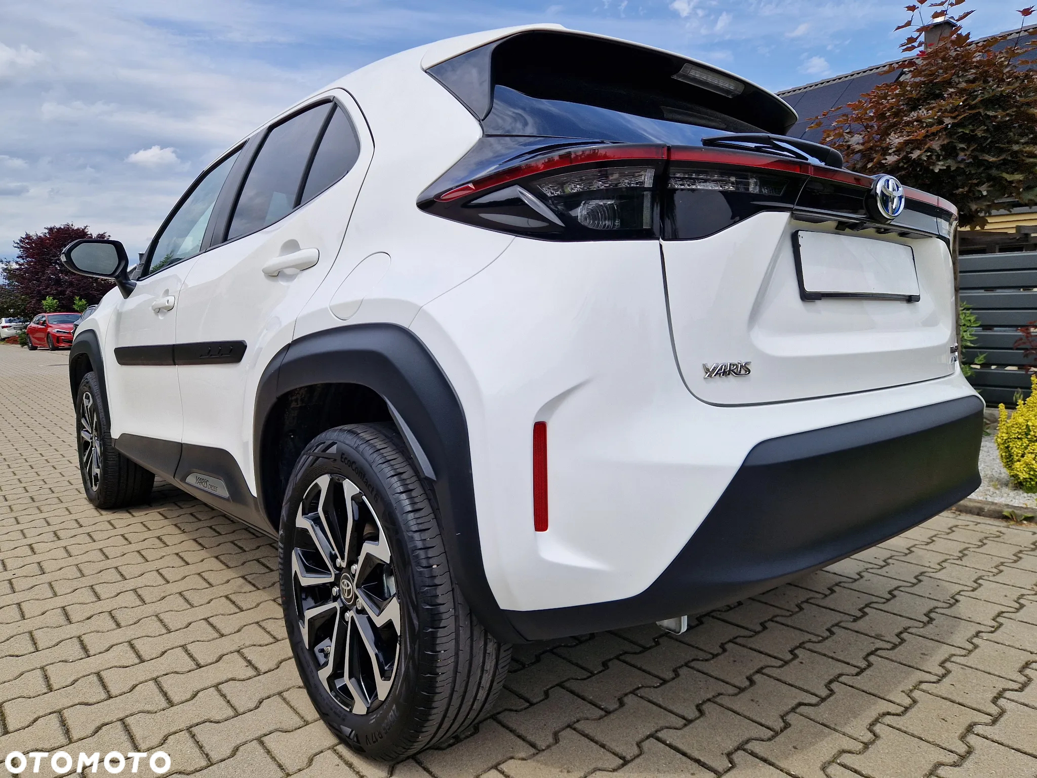 Toyota Yaris Cross Hybrid 1.5 Comfort 4x4 - 19