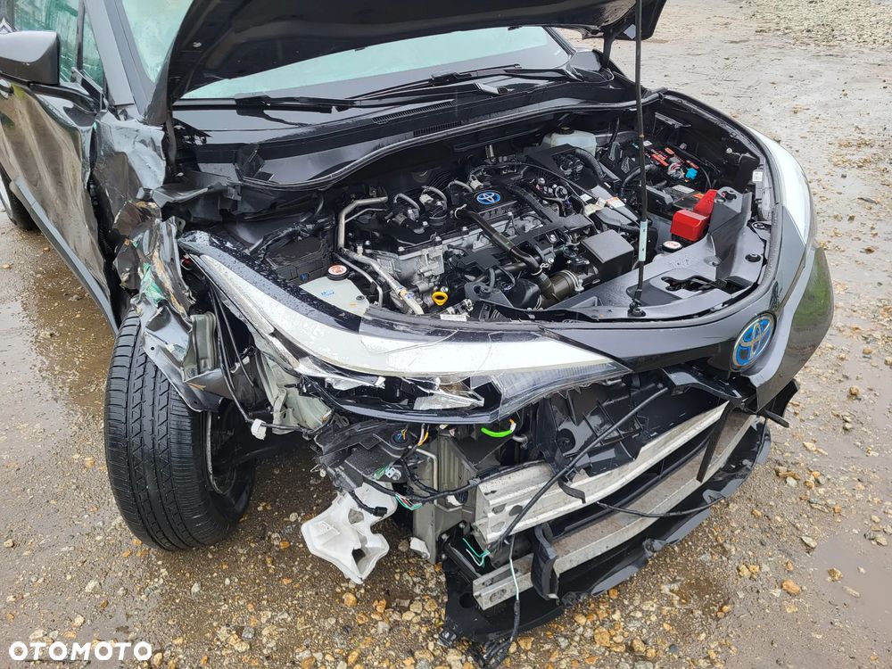 Toyota C-HR 1.8 Hybrid Prestige - 29