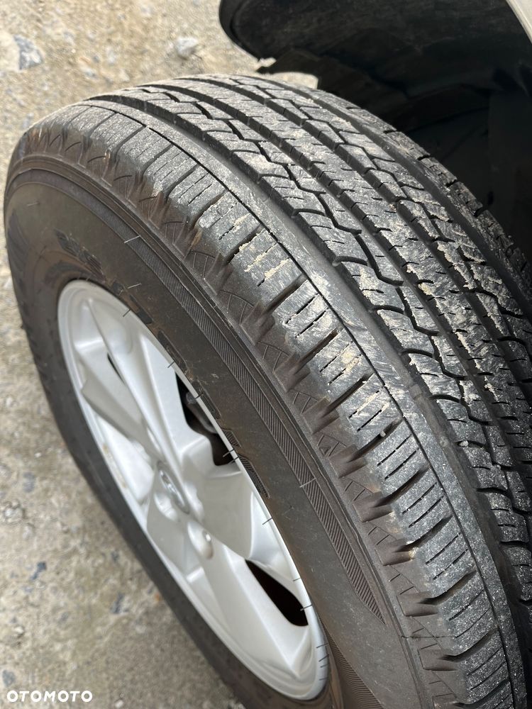 Hyundai ix35 2.0 CRDi Premium 2WD - 22