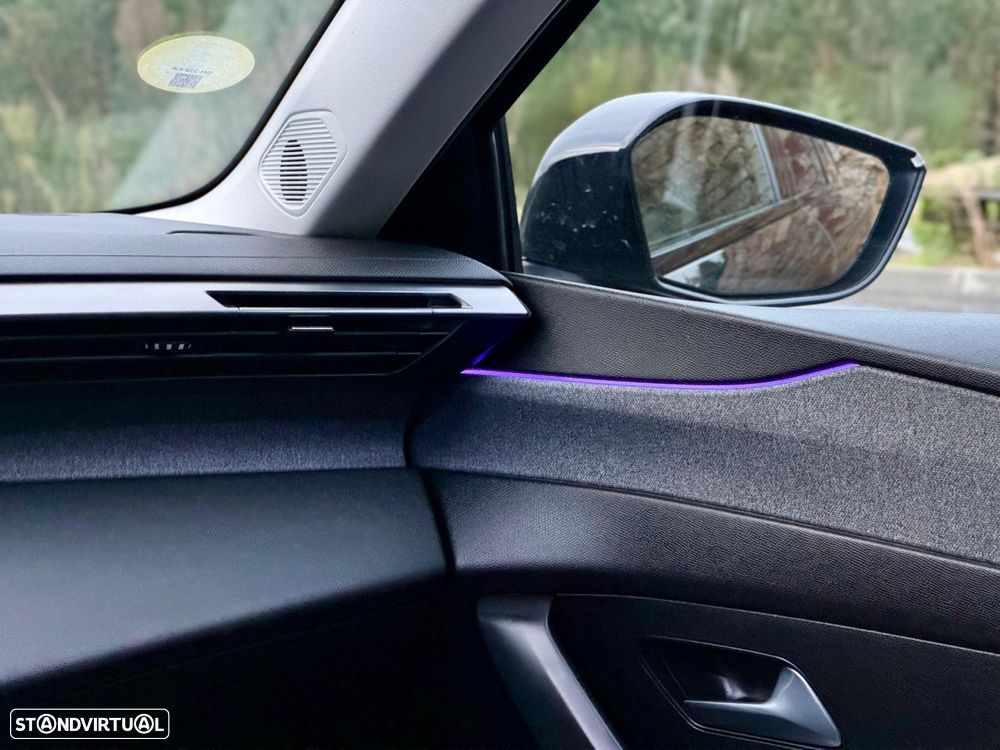 Peugeot 308 SW 1.5 BlueHDi Allure EAT8 - 32