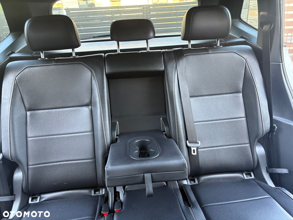 Volkswagen Tiguan Allspace 2.0 TSI 4Mot R-Line DSG - 16