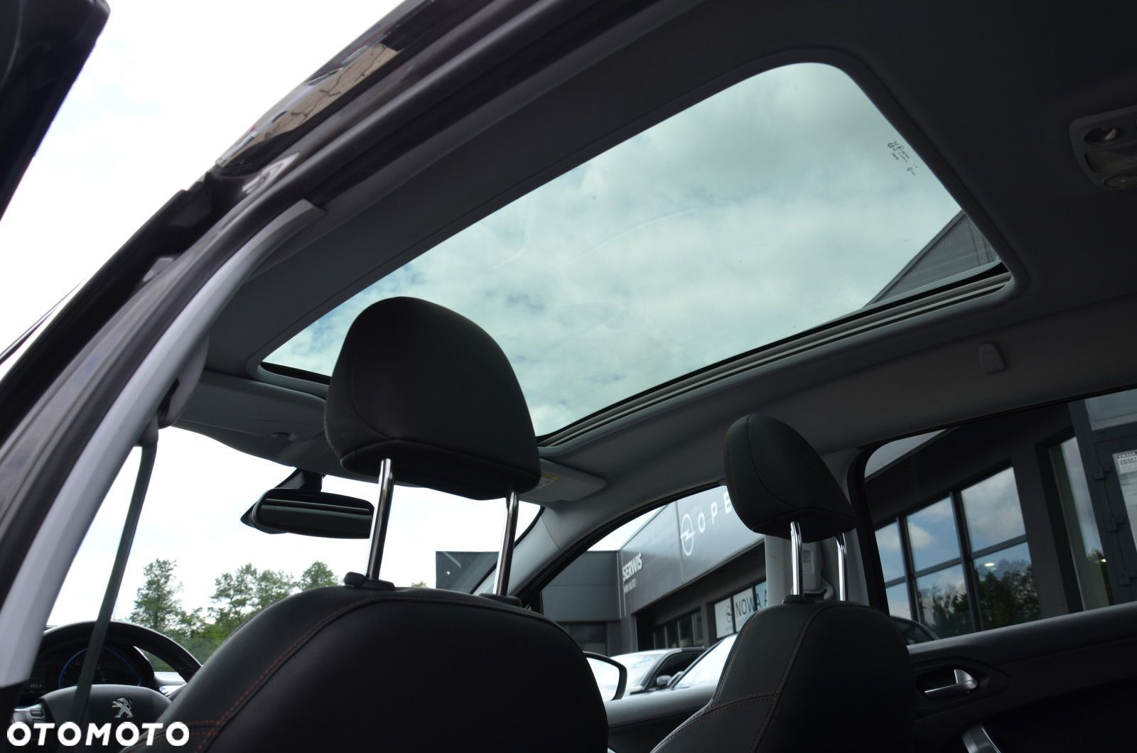 Peugeot 2008 - 11