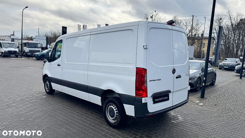 Mercedes-Benz Sprinter - 3