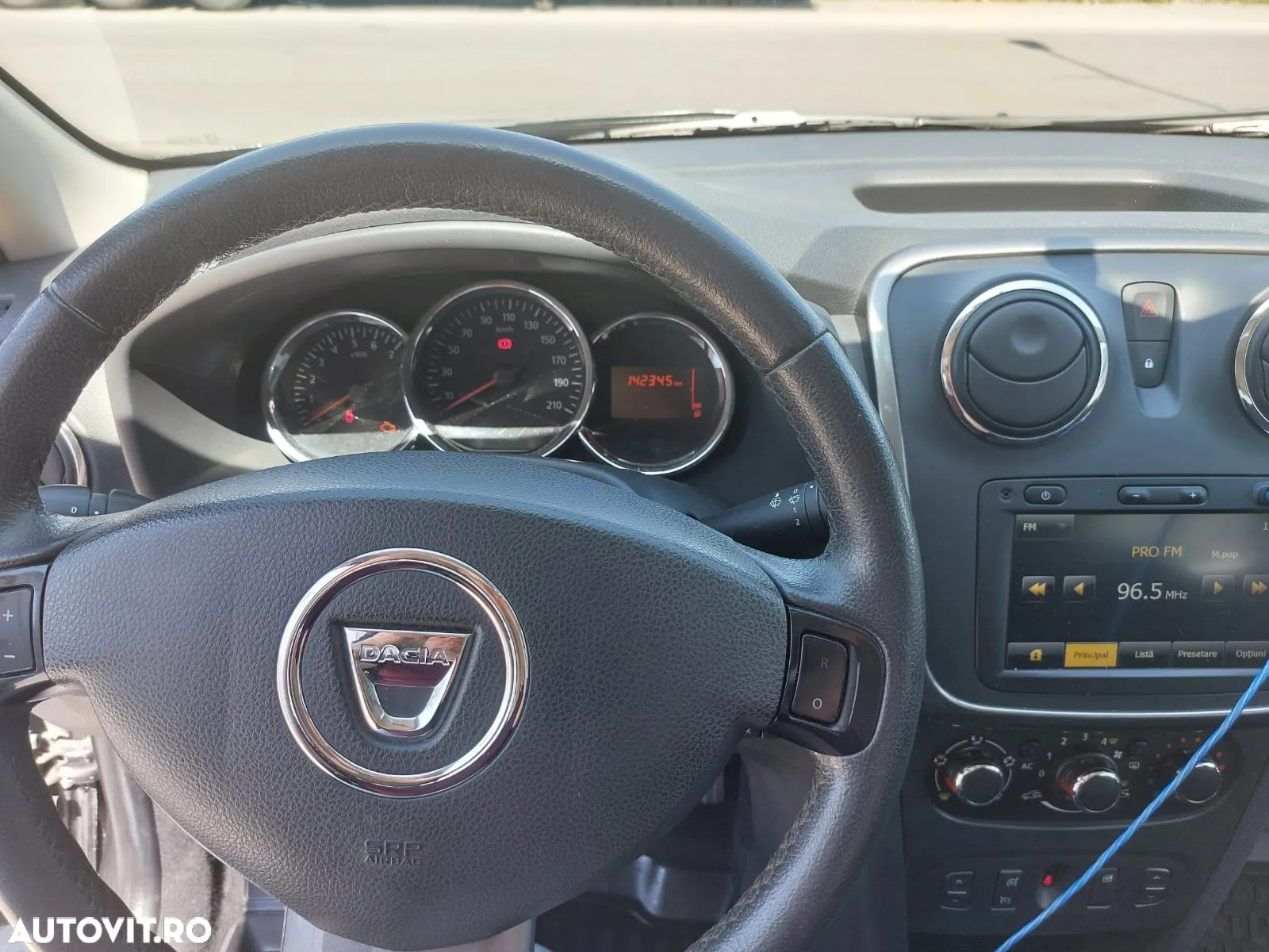 Dacia Logan MCV TCe 90 S&S Prestige - 12