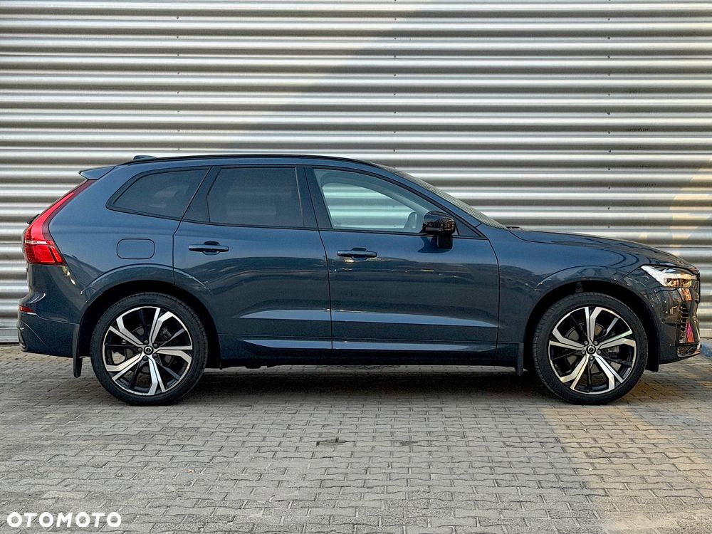 Volvo XC 60 B5 B AWD Ultimate Dark - 6