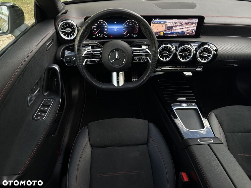 Mercedes-Benz CLA - 15