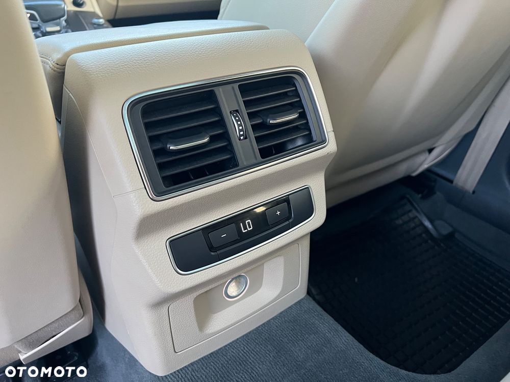 Audi Q5 2.0 TDI Quattro Design S tronic - 32