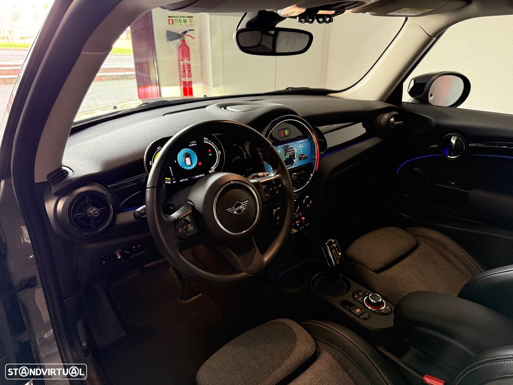 MINI 3 Portas Cooper SE Classic - 15