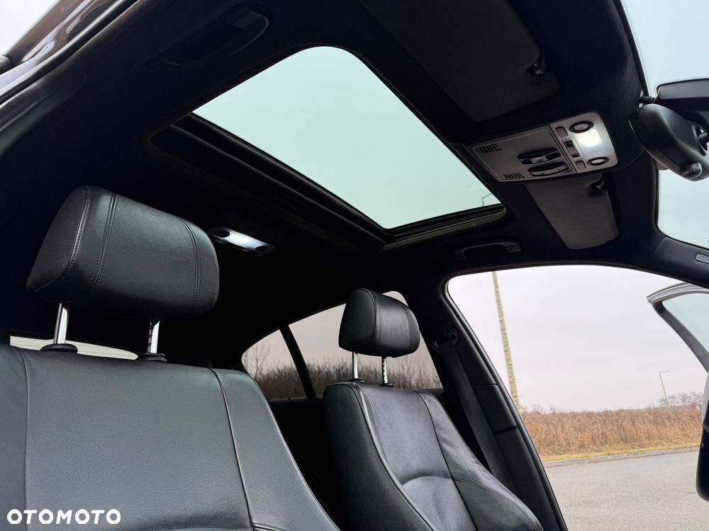 BMW Seria 1 120d - 17