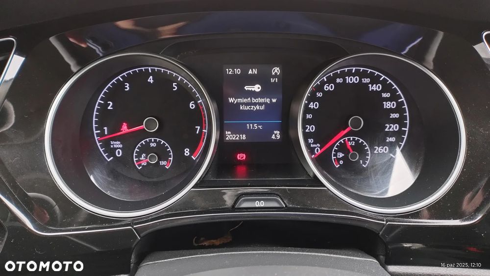 Volkswagen Touran 1.4 TSI (BlueMotion Technology) Highline - 31