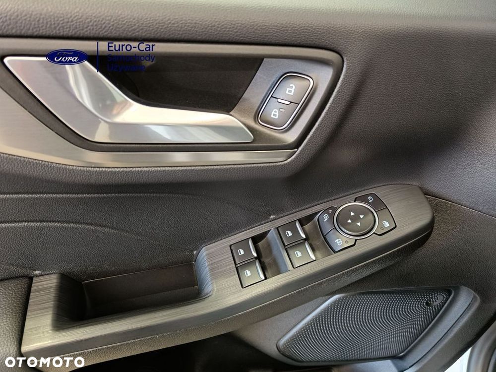 Ford Kuga 2.5 Duratec PHEV TITANIUM X - 17