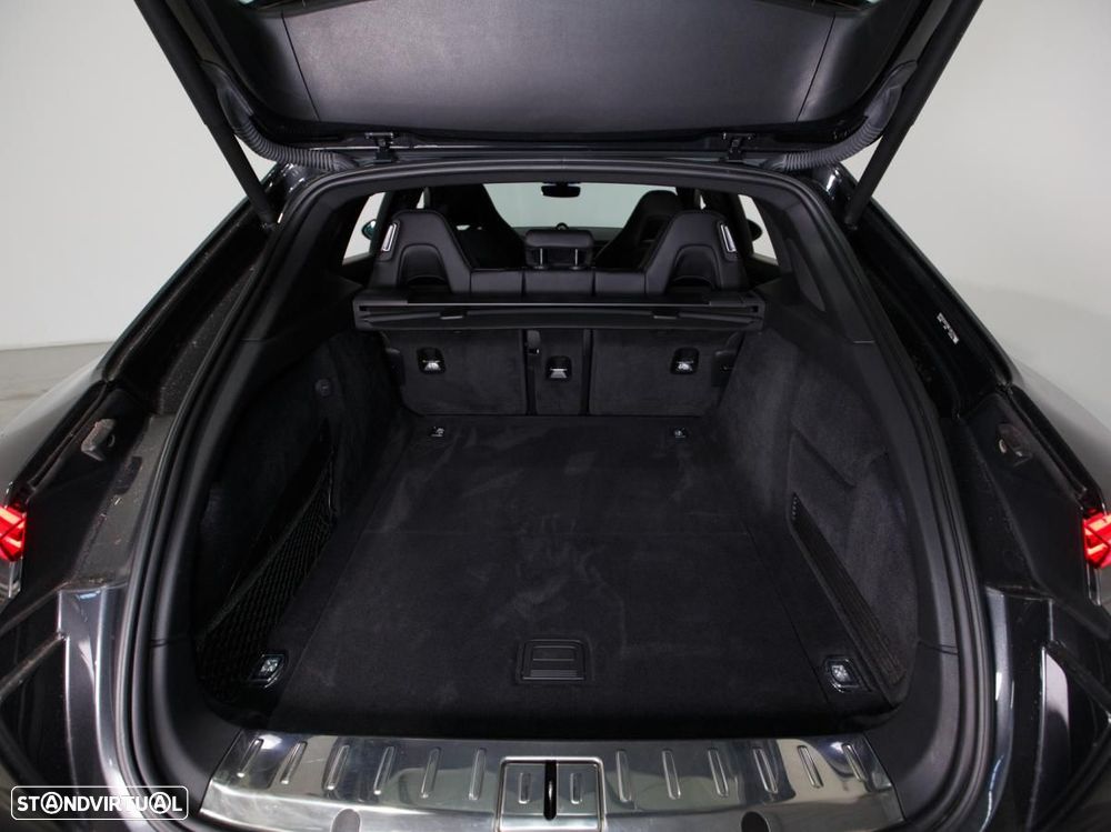 Porsche Panamera Sport Turismo 4S E-Hybrid - 16