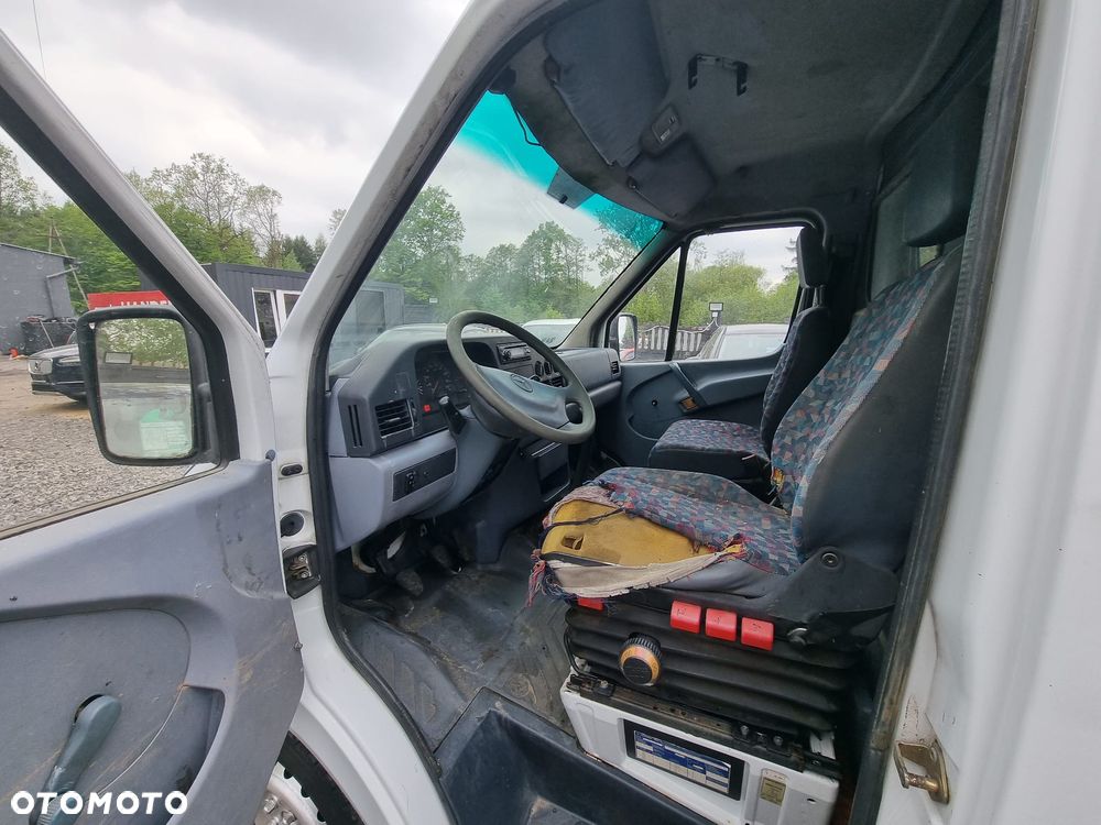 Mercedes-Benz sprinter - 9