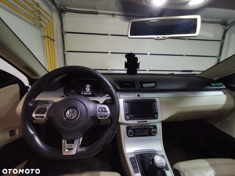 Volkswagen Passat CC - 6