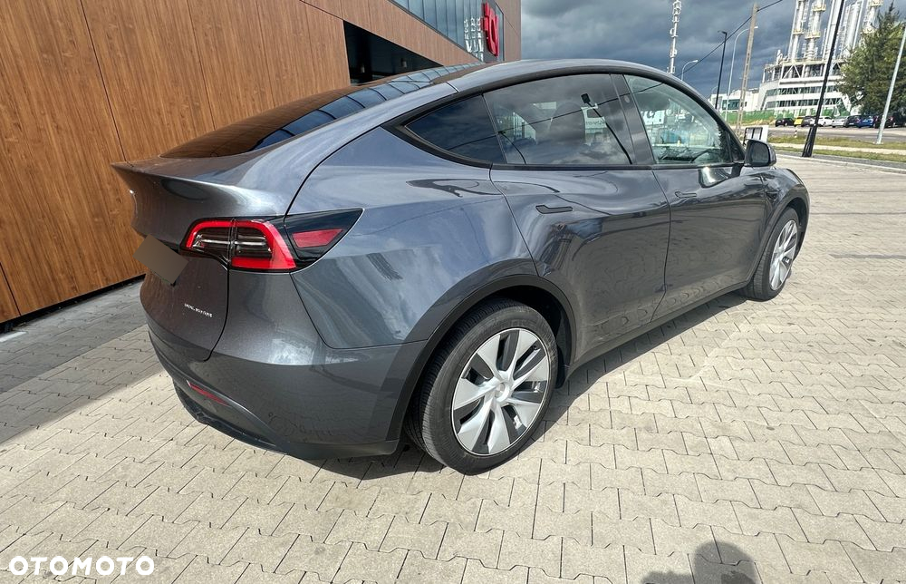 Tesla Y Model Long Range Dual Motor AWD - 7
