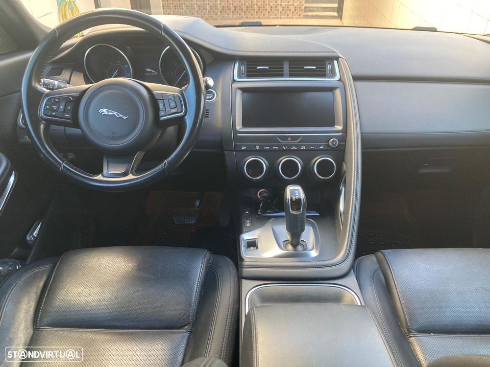 Jaguar E-Pace - 7