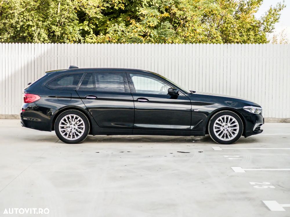 BMW Seria 5 520d AT - 3