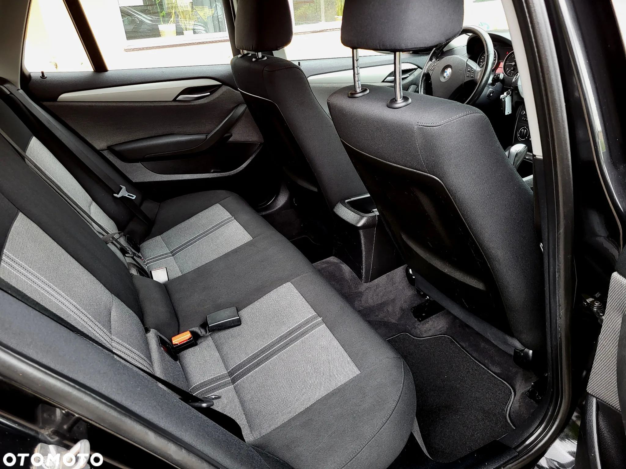 BMW X1 - 8